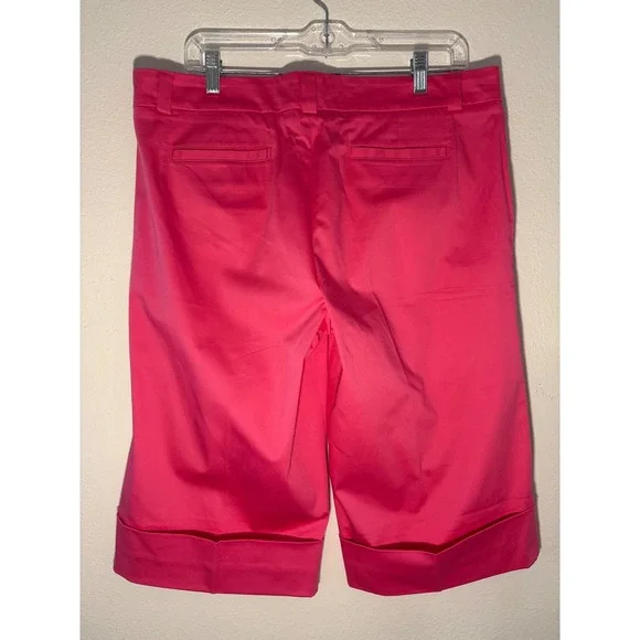 Lilly Pulitzer Palm Beach Fit Pink Cuffed Bermuda Shorts Womens Size 12 Hot Pink - Picture 2 of 6